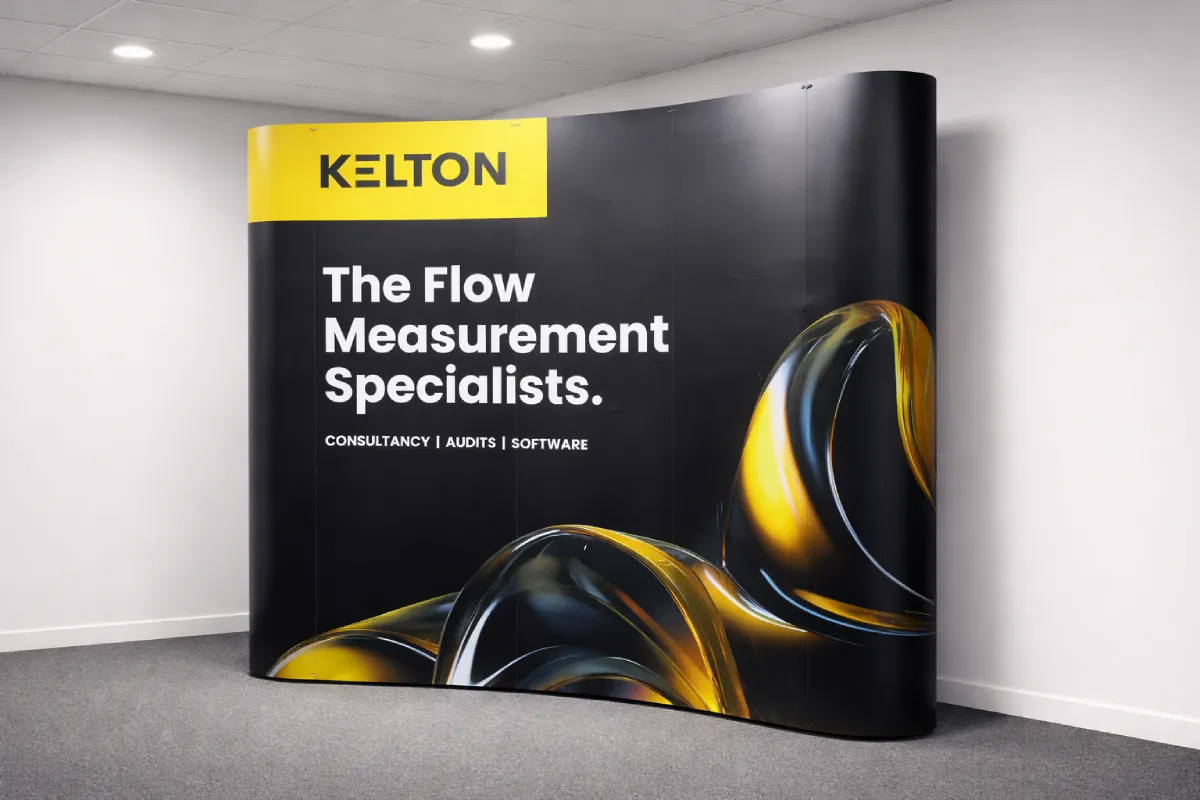 Curved Pop Up Display Stand